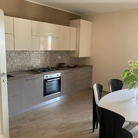 Domus Donna Rosa Cugnoli